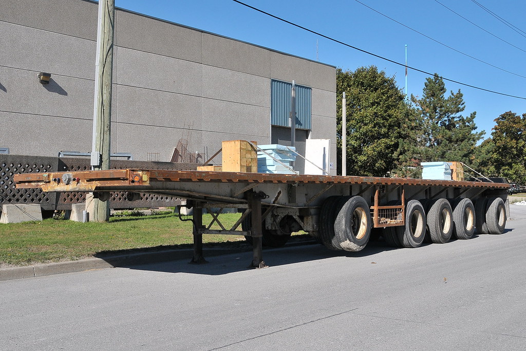 5 axle flatbed flatdeck trailer with 2 air lift axles Otta… Flickr