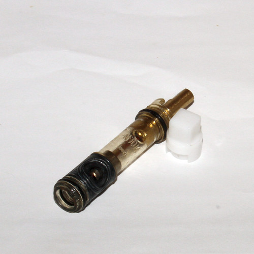 MOEN 1225 For Moen one handle kitchen and bathroom faucets… Flickr