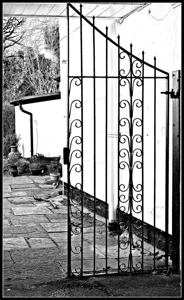 Gated Garden, St Michaels, Liverpool ronramstew Flickr