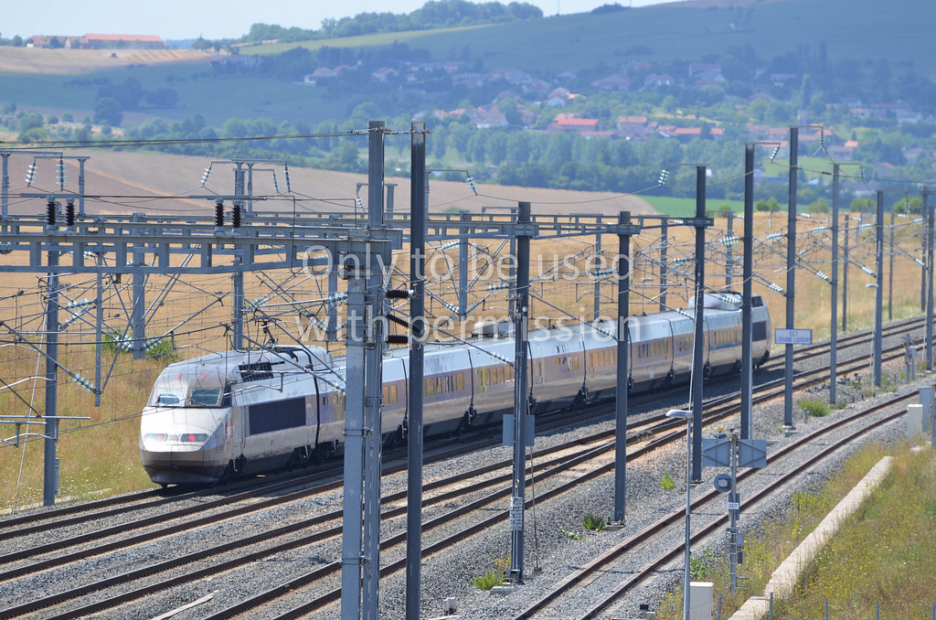 TGV leaving Lorraine TGV A TGV departs Lorraine TGV on its… Flickr