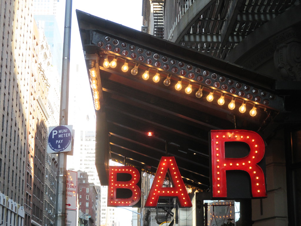 2015 Tanner Smith's Bar Lobby of The Surrey Apartments 9… Flickr