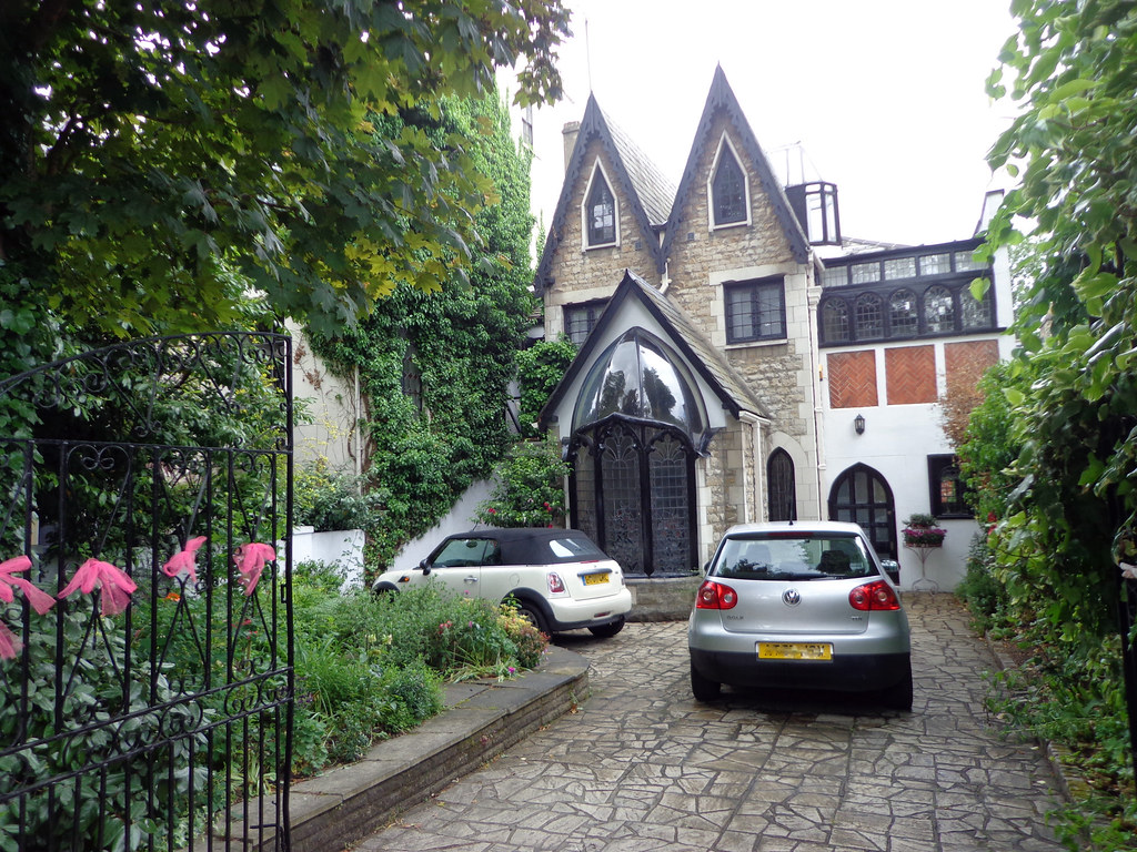 Vanessa Feltz's house Gothic pile. Formerly Charles Saatch… Flickr
