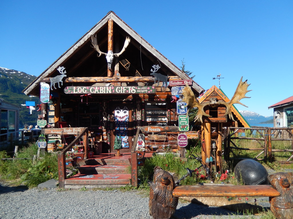 DSCN0514 Gift shop in Whittier, AK yellojkt Flickr