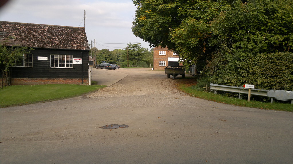 Home Farm, Farleigh Wallop, looking along Pigeonhouse Lane… Flickr