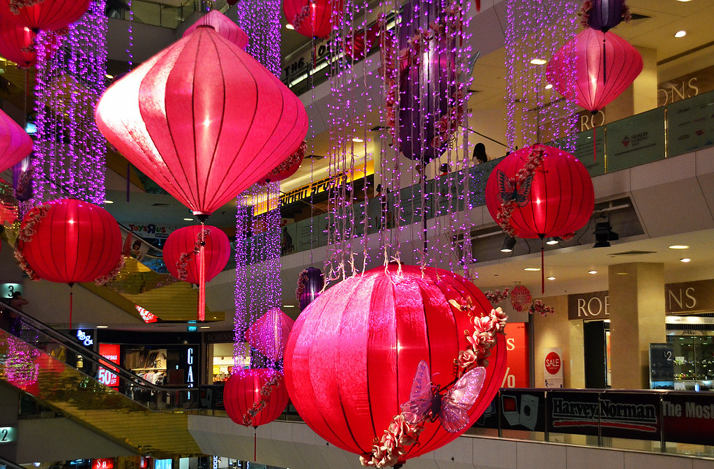 Centrepoint 3 Decorations at the atrium Centrepoint shopp… Flickr