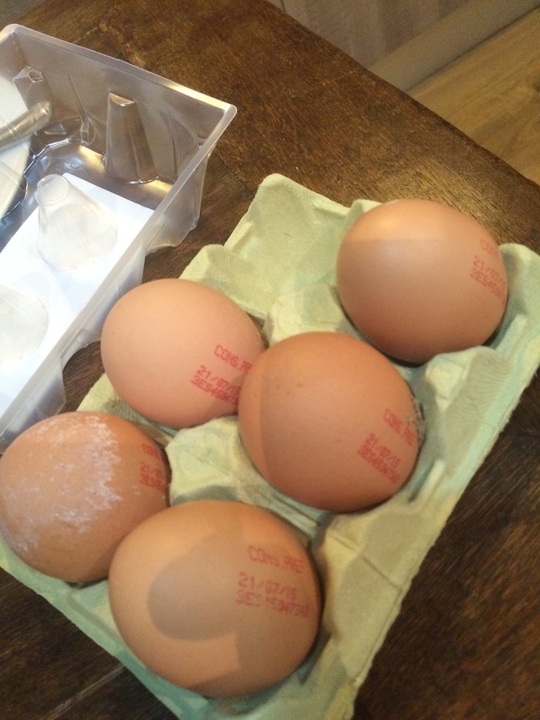 Spanish eggs Supermarket bought eggs from Spain. They are … Flickr