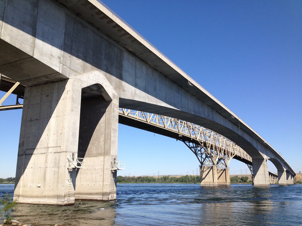 Umatilla Bridge The name refers to both the original and n… Flickr