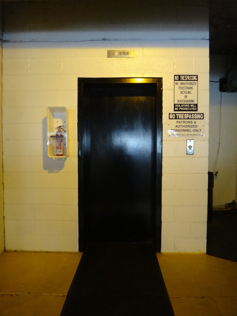 Dover Hydraulic elevator at the Car Park in Roanoke VA DieselDucy