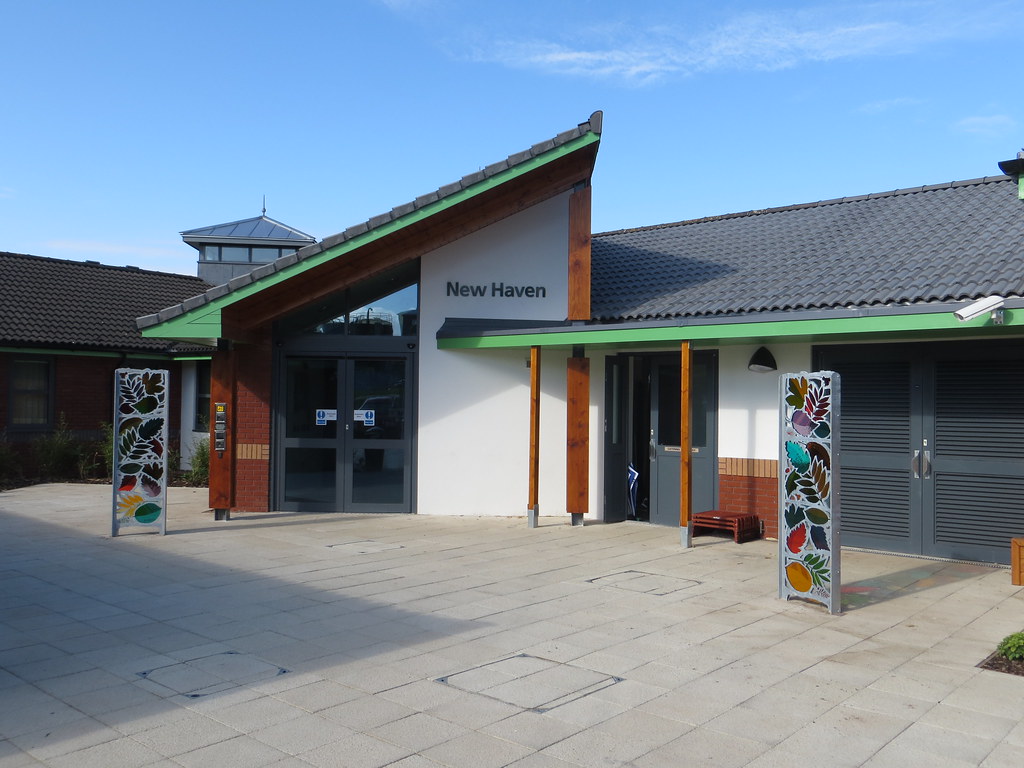 Main Entrance, New Haven Unit, Bromsgrove Hospital Flickr