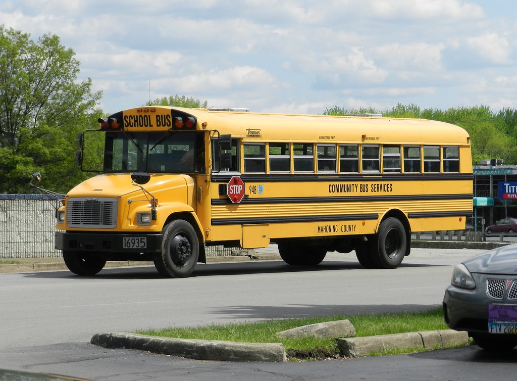 DSCN3311 Community Bus Services, Inc. 948 2001 Thomas Fr… Flickr