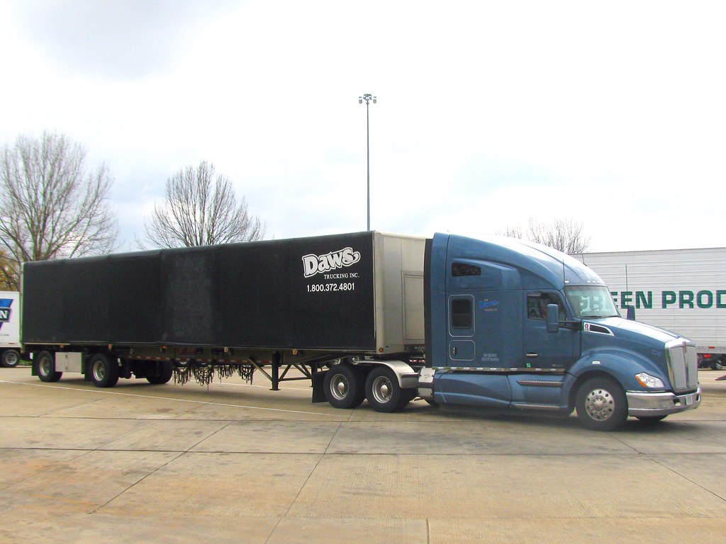 Jim Daws Trucking Flickr