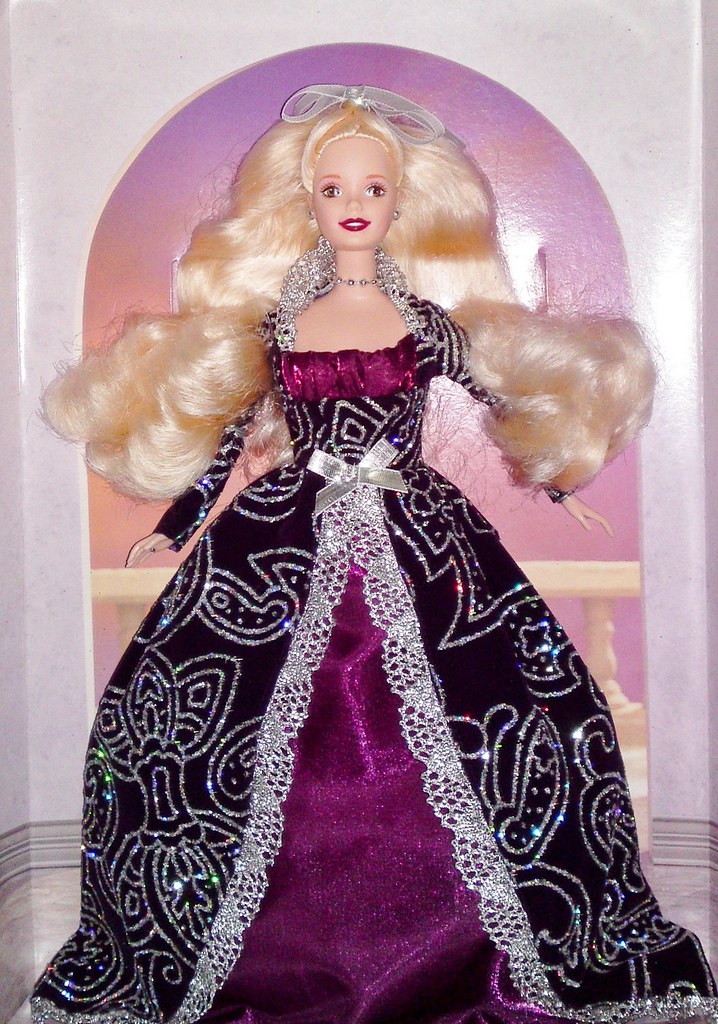 1996 Winter Fantasy Barbie (2) Paul DollyTemptation Flickr