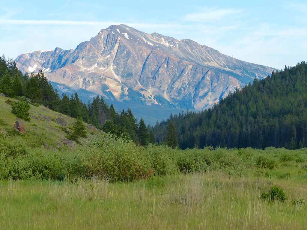 Mt. Hardisty B Robinson60 Flickr