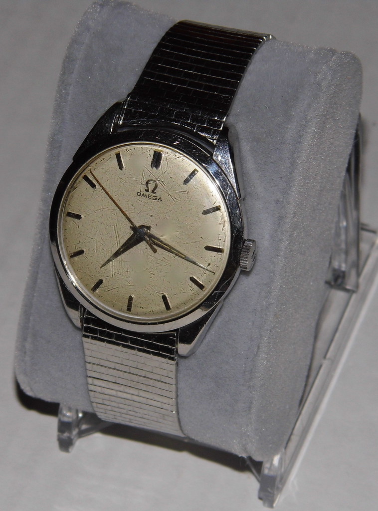Vintage Omega Men's 17Jewel Wrist Watch, SwissMade, Circ… Flickr