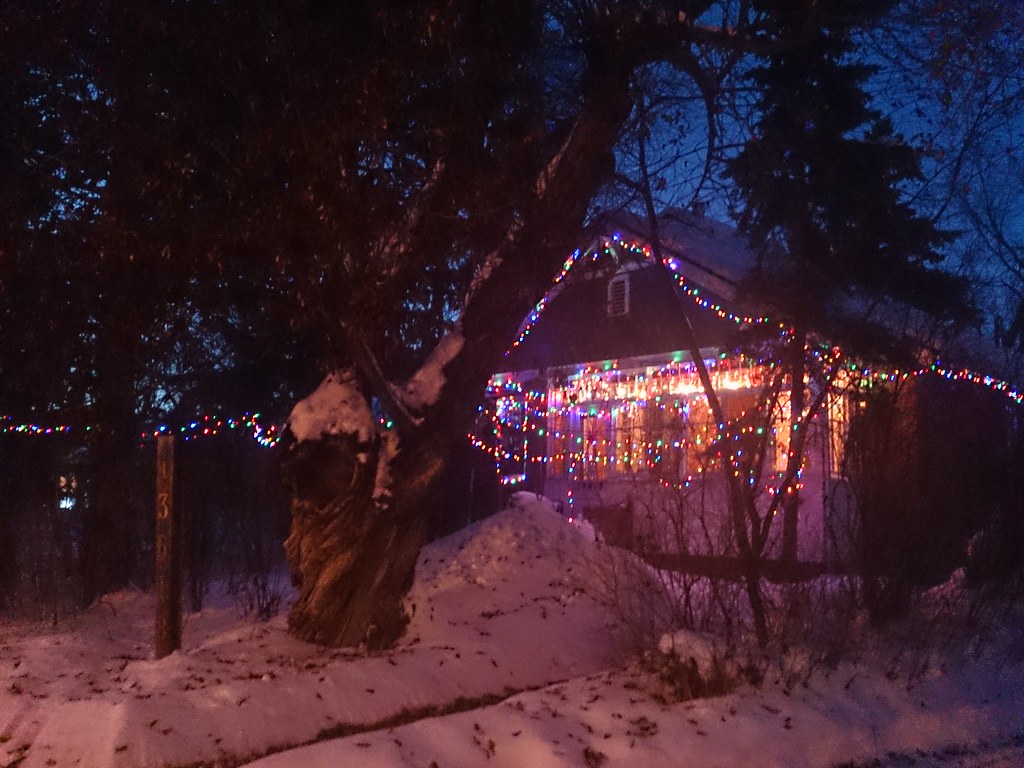 Glenora Christmas House A nicely decorated house off Stony… Flickr