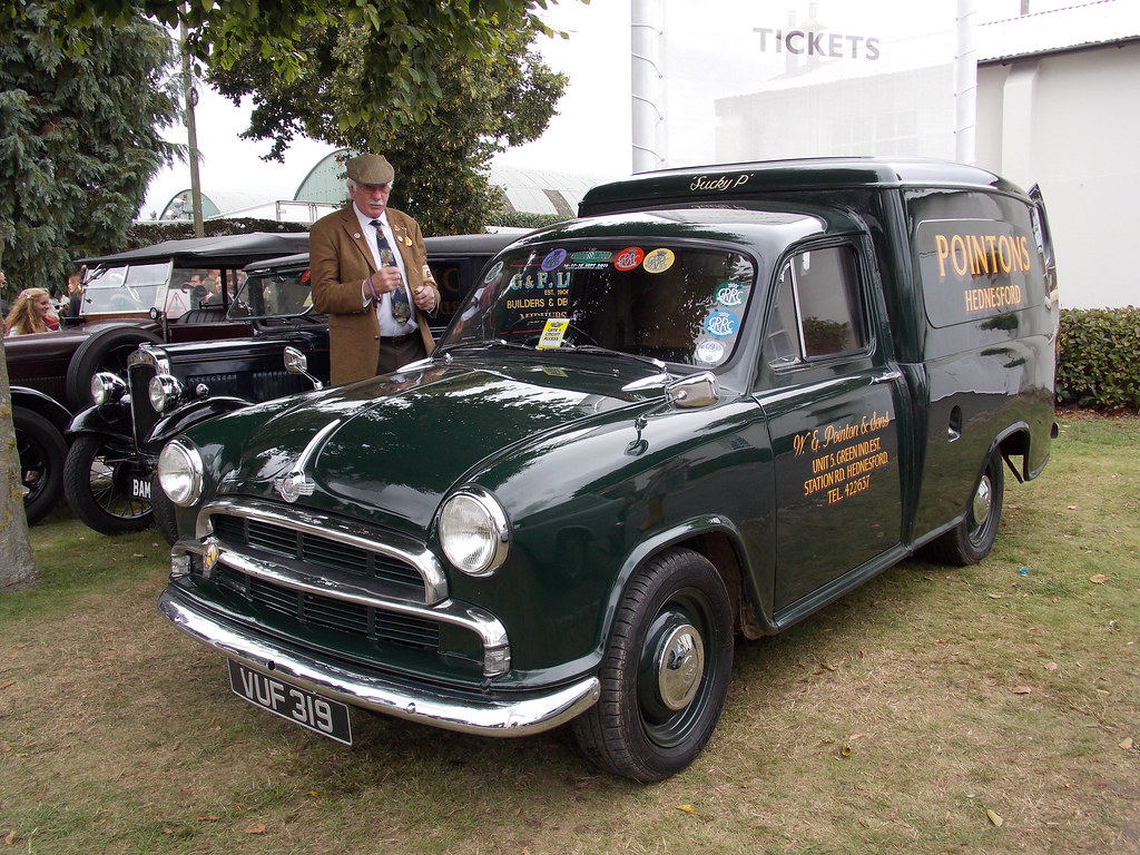 1958 Morris Oxford Series III ½ton van Goodwood Revival G… Flickr