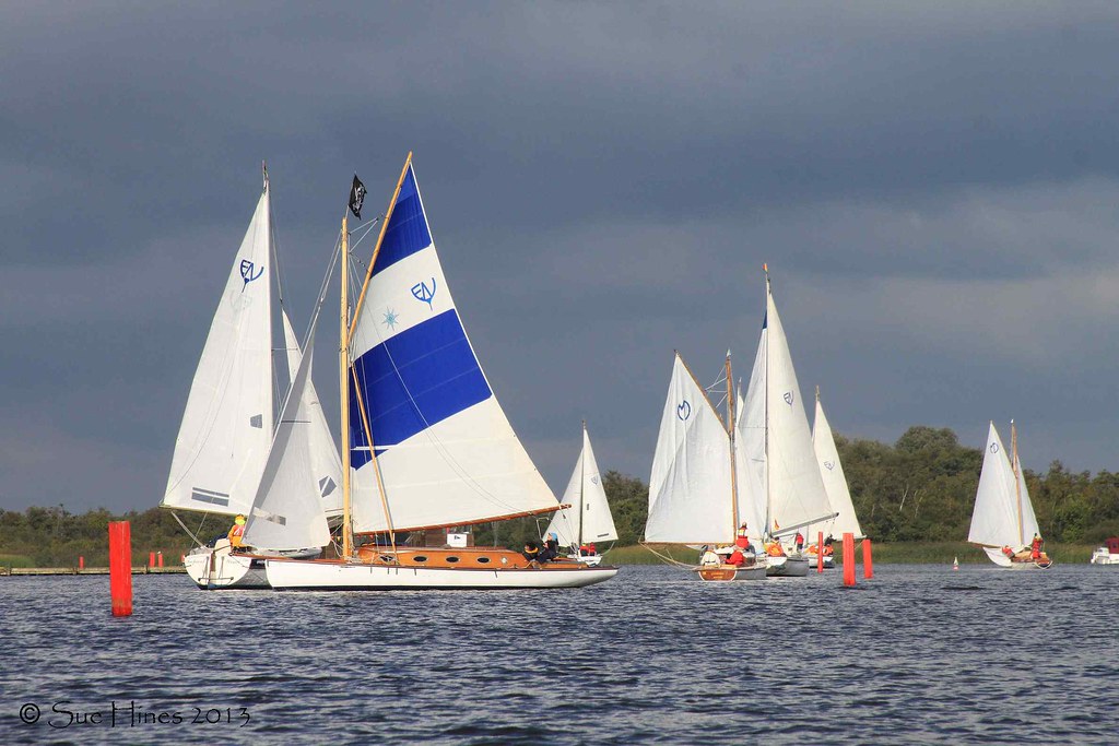 2013 Barton Hire Boat Regatta Flickr
