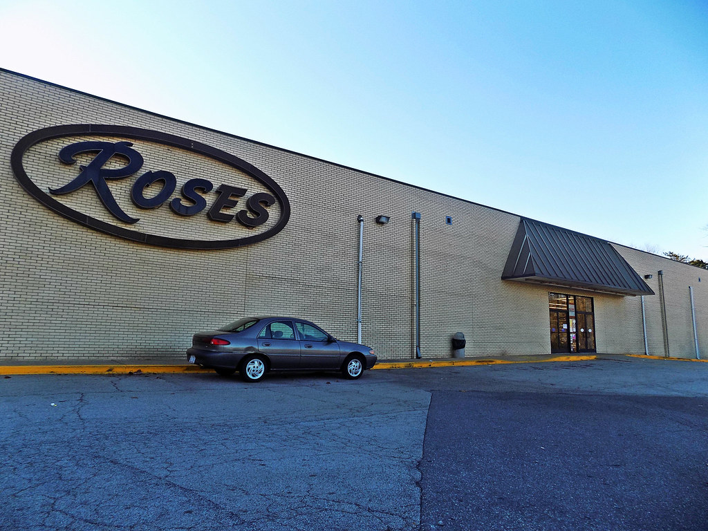 Roses of Martinsville, VA Roses of Martinsville, VA which … Flickr