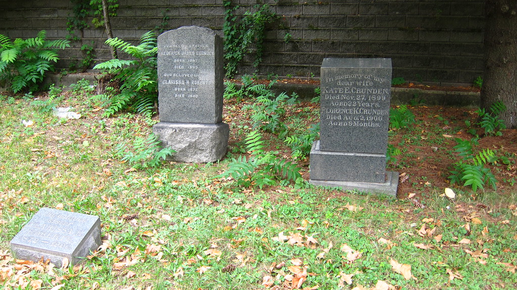 Edgewater Cemetery (74) Crunden family. Mr Flikker Flickr