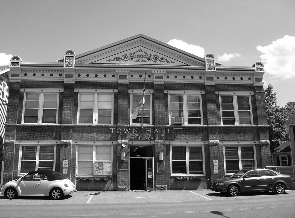 Town Hall Highland Falls, NY Built in a Neoclassical Reviv… Flickr