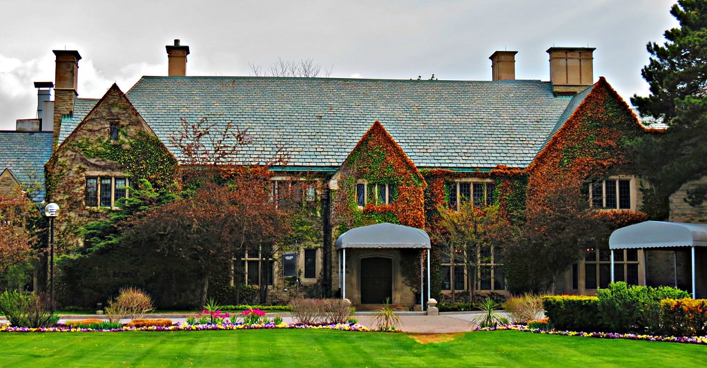 Vaughn Estate, Toronto, ON Snuffy Flickr