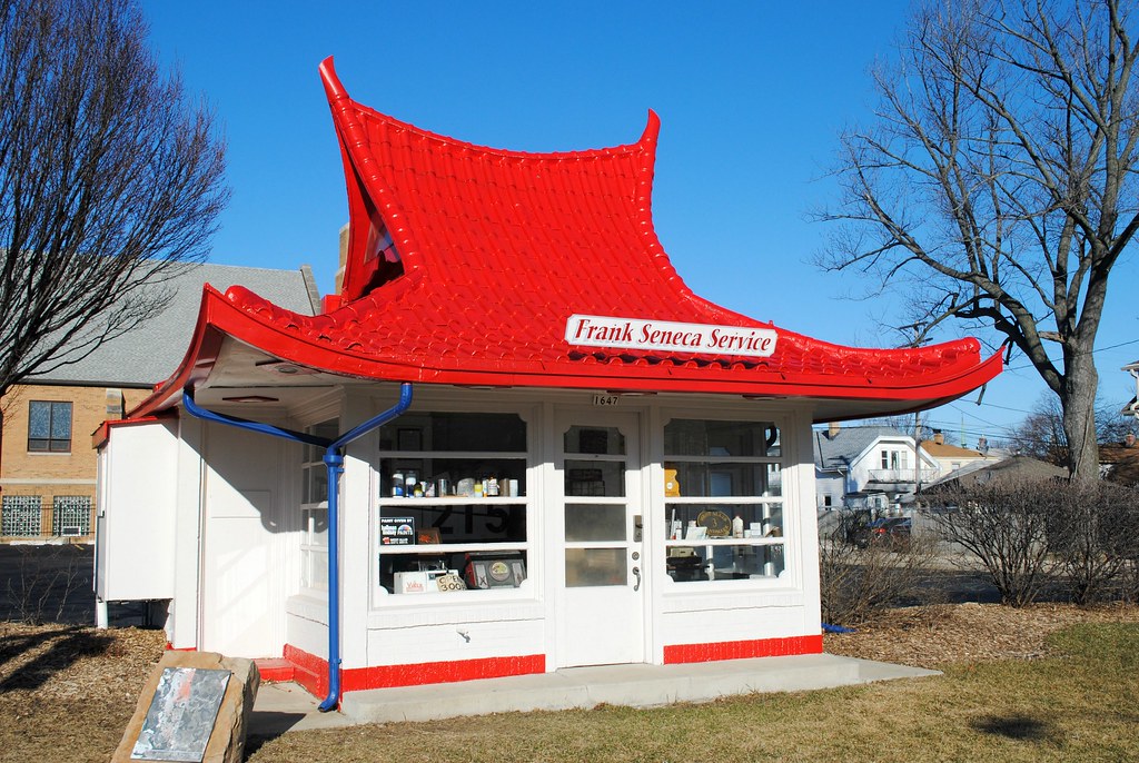 Former Wadhams Gas Station, West Allis Wisconsin Built in … Flickr