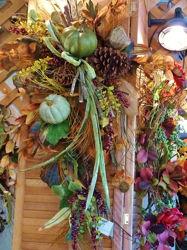 Silk Wall/Door Swags & Wreaths Fresh Flowers Shop / Florists in