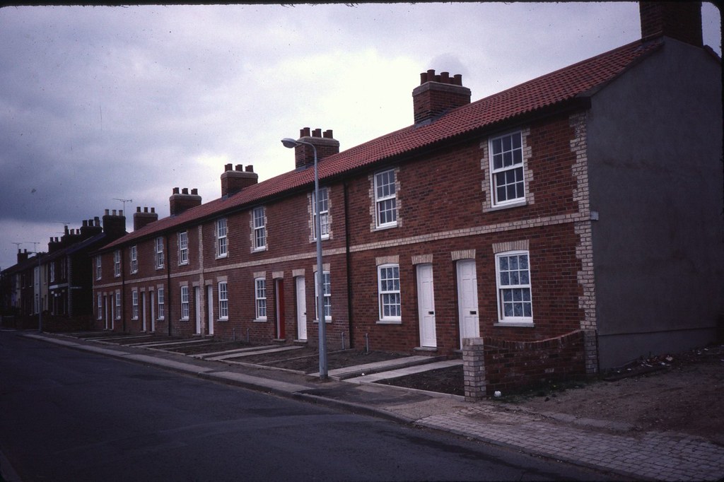 1232 Belvedere Road 220, Ipswich, Sept 1983 View of refur… Flickr