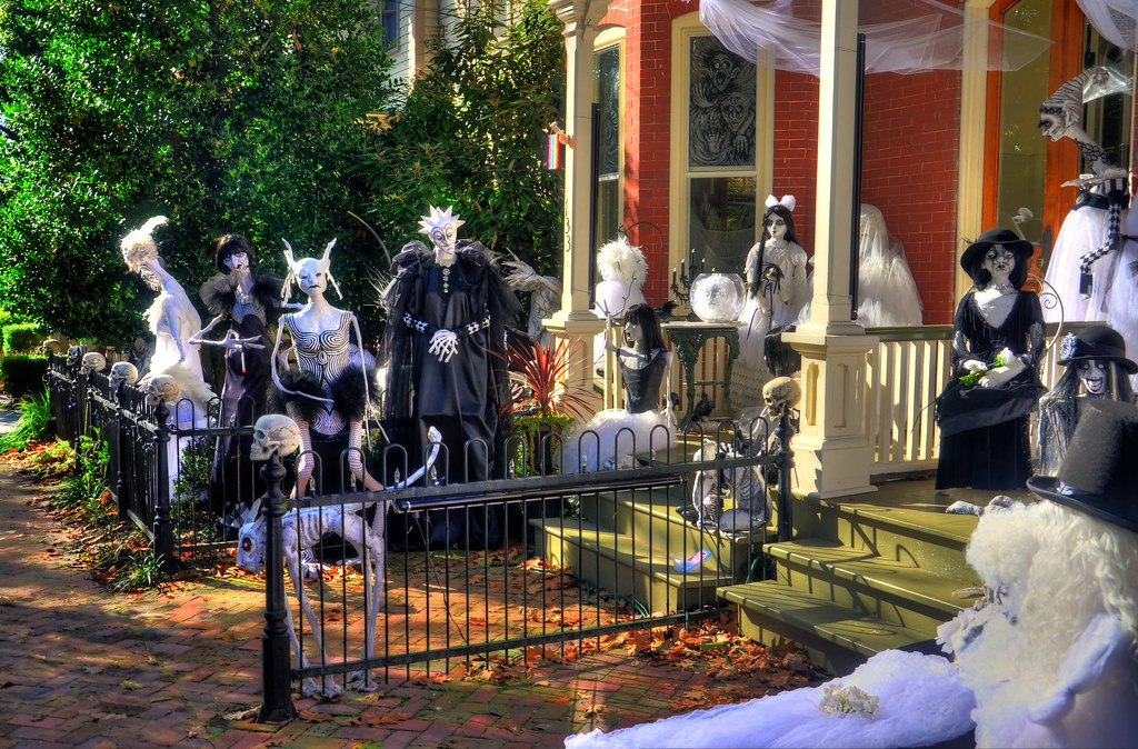 Lambertville NJ, Halloween Home 6 Bill T Flickr