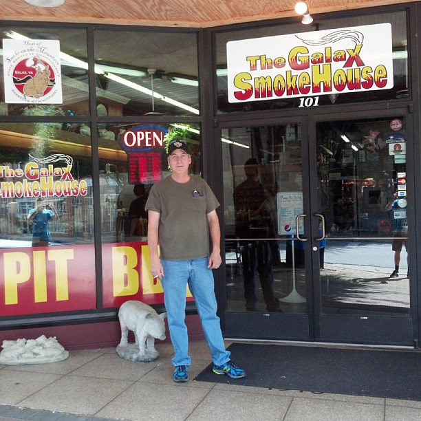 At Galax, Virginia eating lunch Greg Parsons Flickr