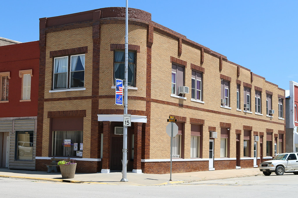 Downtown Building Lenox, IA Tom McLaughlin Flickr