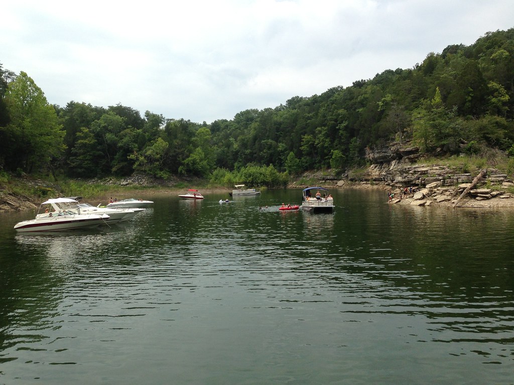 lake cumberland pics pics for burnside marina website Burnside