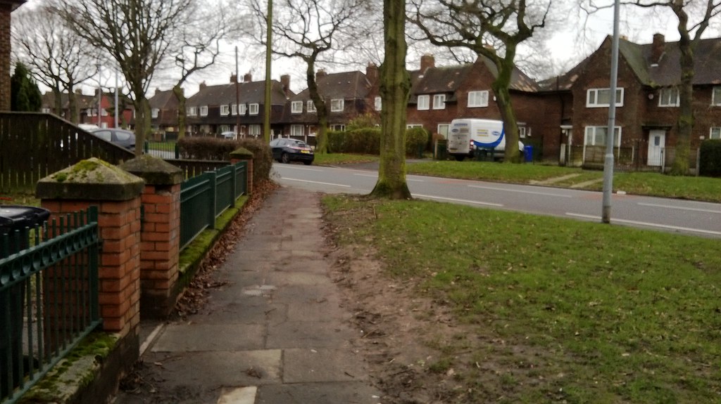 Gladeside Road, Wythenshawe Taken from the corner of Nearb… Flickr