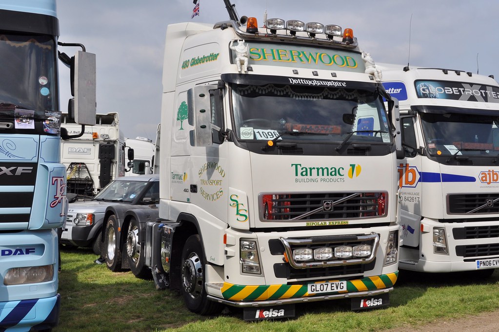 Sherwood Transport Services GL07 EVG a photo on Flickriver