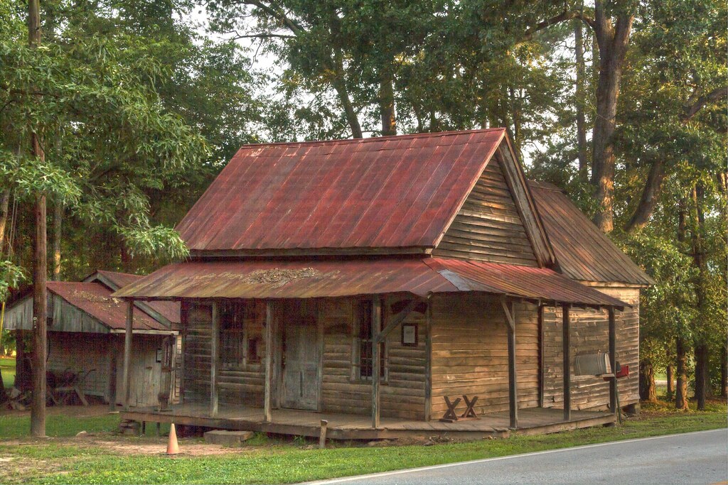 Old house in Jefferson GA Annie Radley Flickr