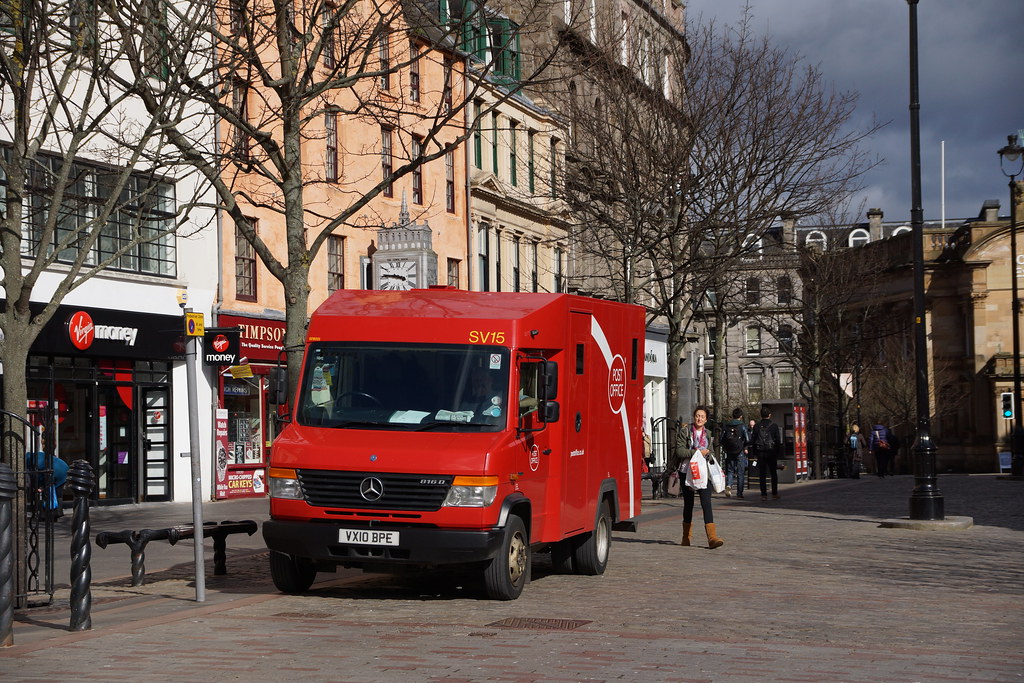 Dundee Delivery Noted in the centre of Dundee on Monday 17… Flickr