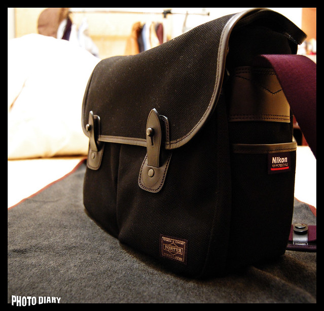 2006/03/24PORTER X Nikon Camera bag design by TOKYO YOSHI… Flickr