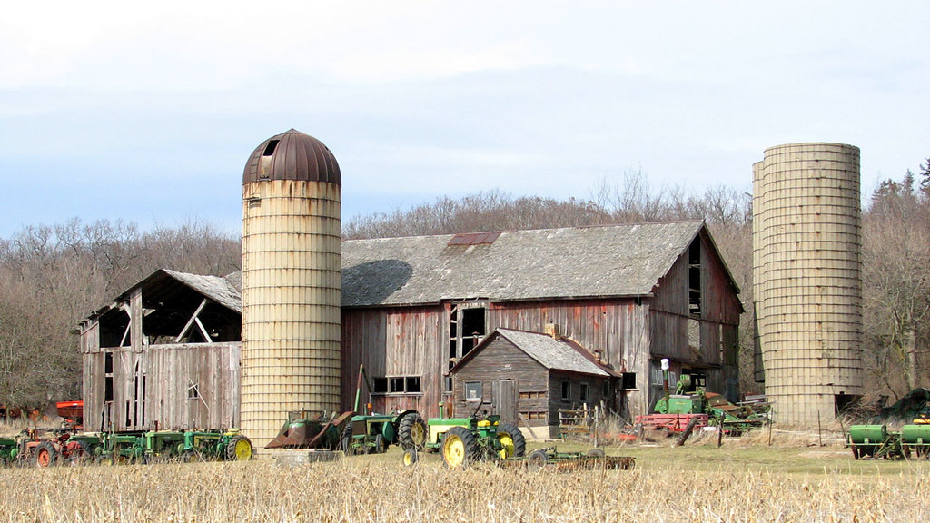 Tractor Barn Rural Marengo, IL Eric Mace Flickr