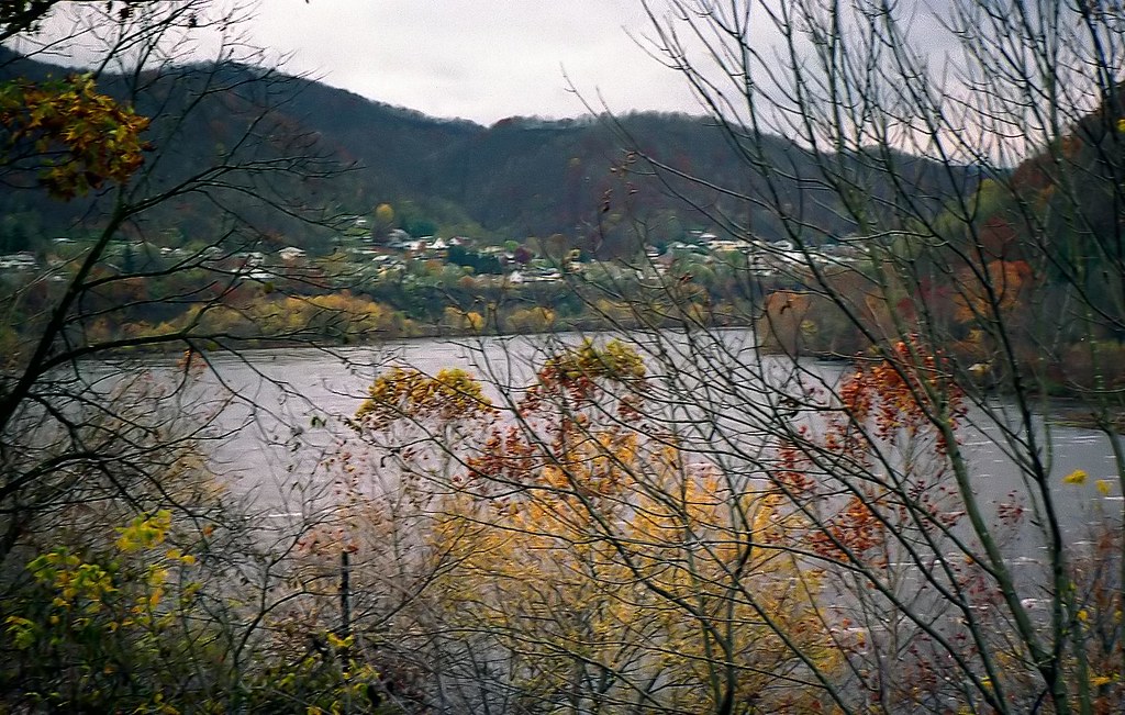 Cannonsburg, Kentucky, USA, 1996 En route Washington DC to… Flickr