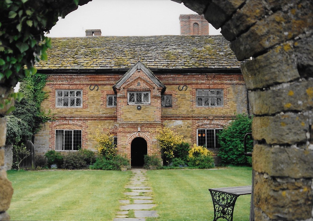 Crossways Farm Raikes Lane near Abinger Hammer, Surrey. Fa… Flickr