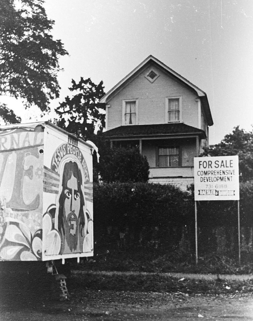 Children of God with Jesus people House of Amos 19701… Flickr