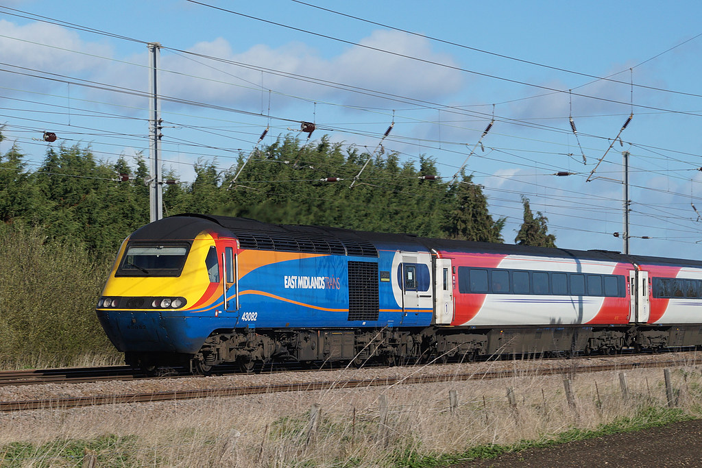 East Midlands Trains 43082 Biggleswade Neil Pulling Flickr
