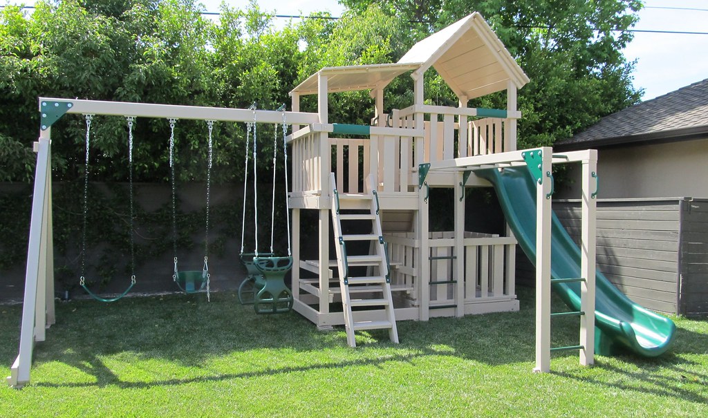 IMG_1748 Poly Vinyl Swing Sets Swing Set Solutions Flickr