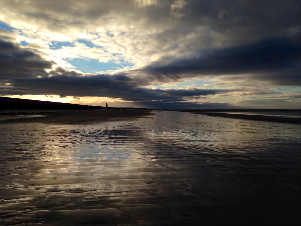 Moreton Shore Wirral Paul Flickr