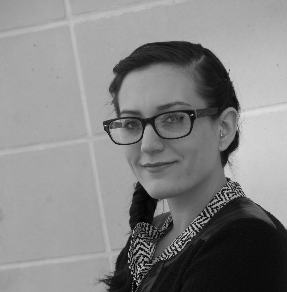 66 of 100 Staci Met Staci while she was on her smoke break… Flickr