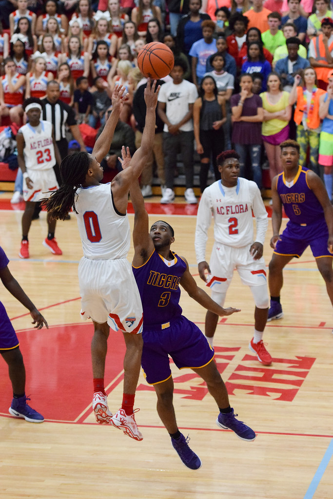 EFB_2716_20170221 Varsity Basketball vs Wilson 02/21/17 AC Flora