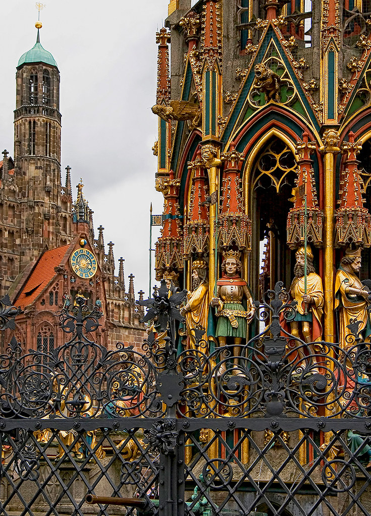Schöner Brunnen (La belle fontaine) de Nürnberg JeanJacques Cordier Flickr