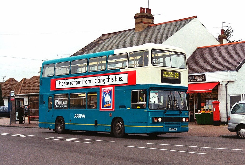 Arriva Southend 5387 Belfairs, LeighonSea 3/2/04 D172 FY… Flickr