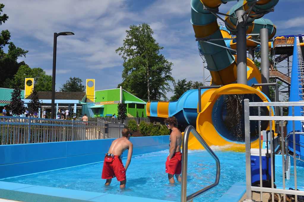Colossal Curl at Water Country USA Inside the Magic Flickr