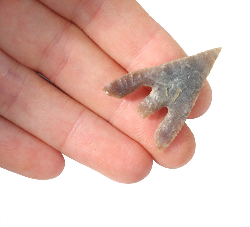 Early Bronze Age Arrowhead Early Bronze Age barbed and tan… Flickr